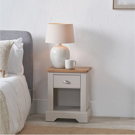 Fairford Parchment White Pine & Oak 1 Drawer Unit - 58cm