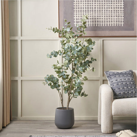 Large Tree in Pot - 160cm