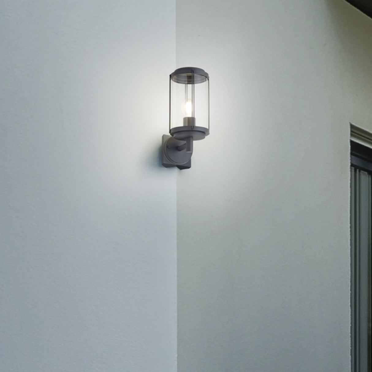 Corner Mounting – Matt Black