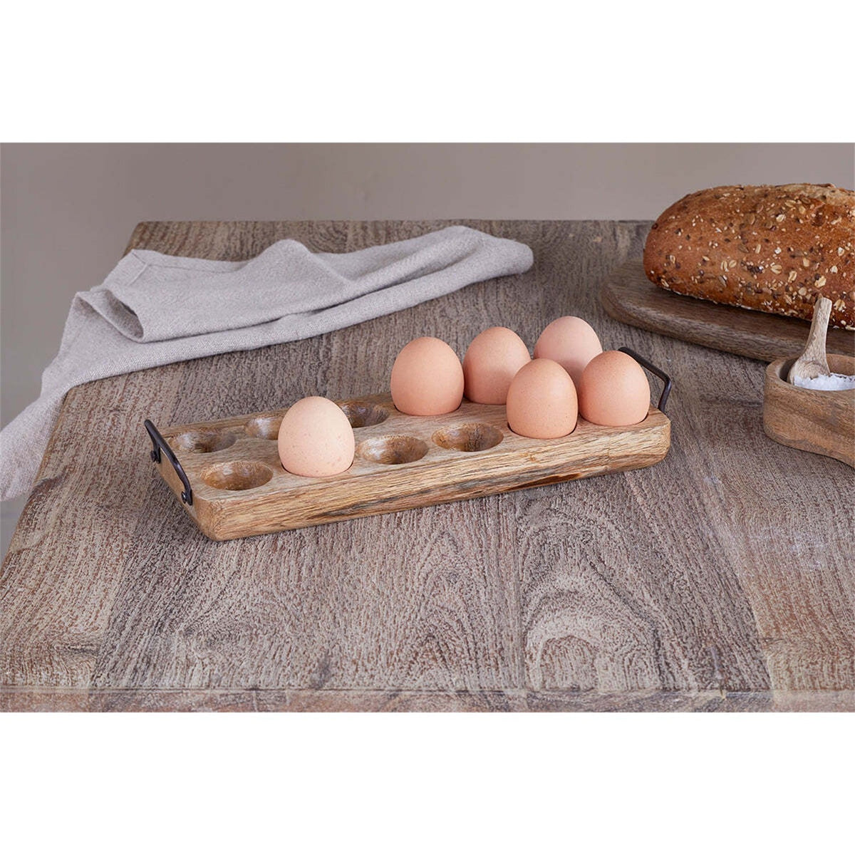 Anda Mango Wood Egg Holder - Natural