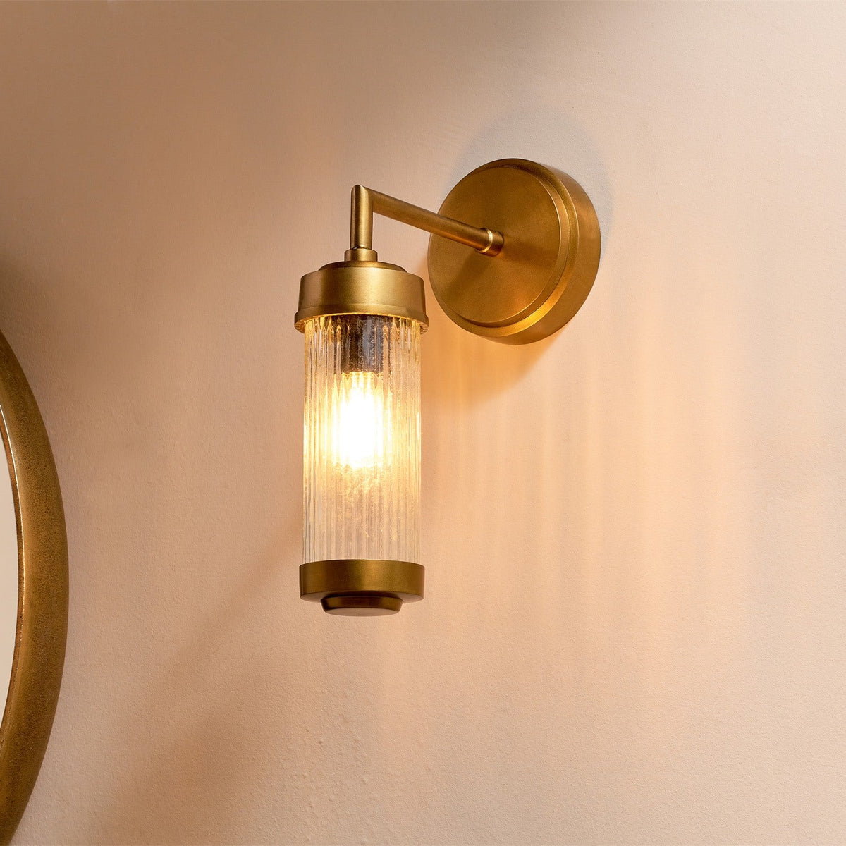 Akurdi Bathroom Wall Light - Clear