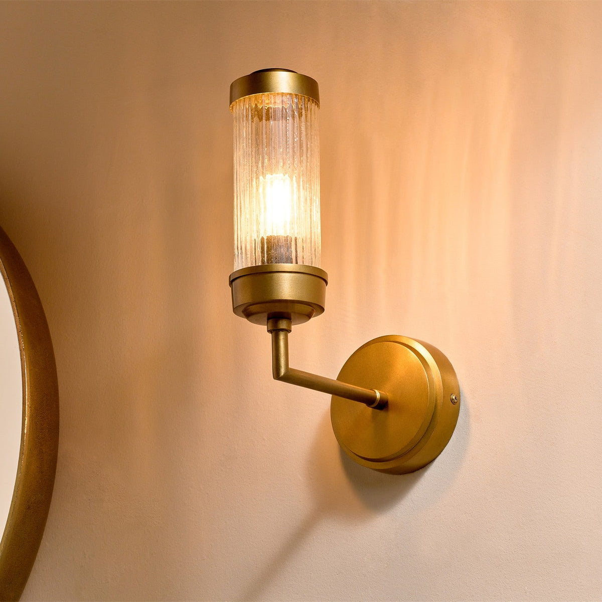 Akurdi Bathroom Wall Light - Clear