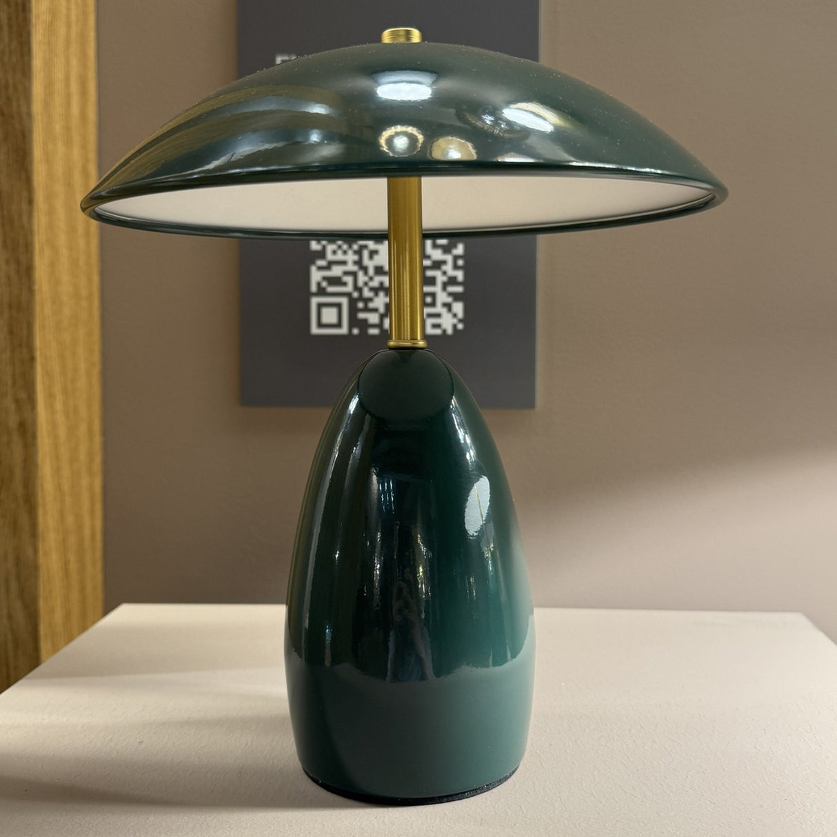Poppy Small Table Lamp - Pine Green
