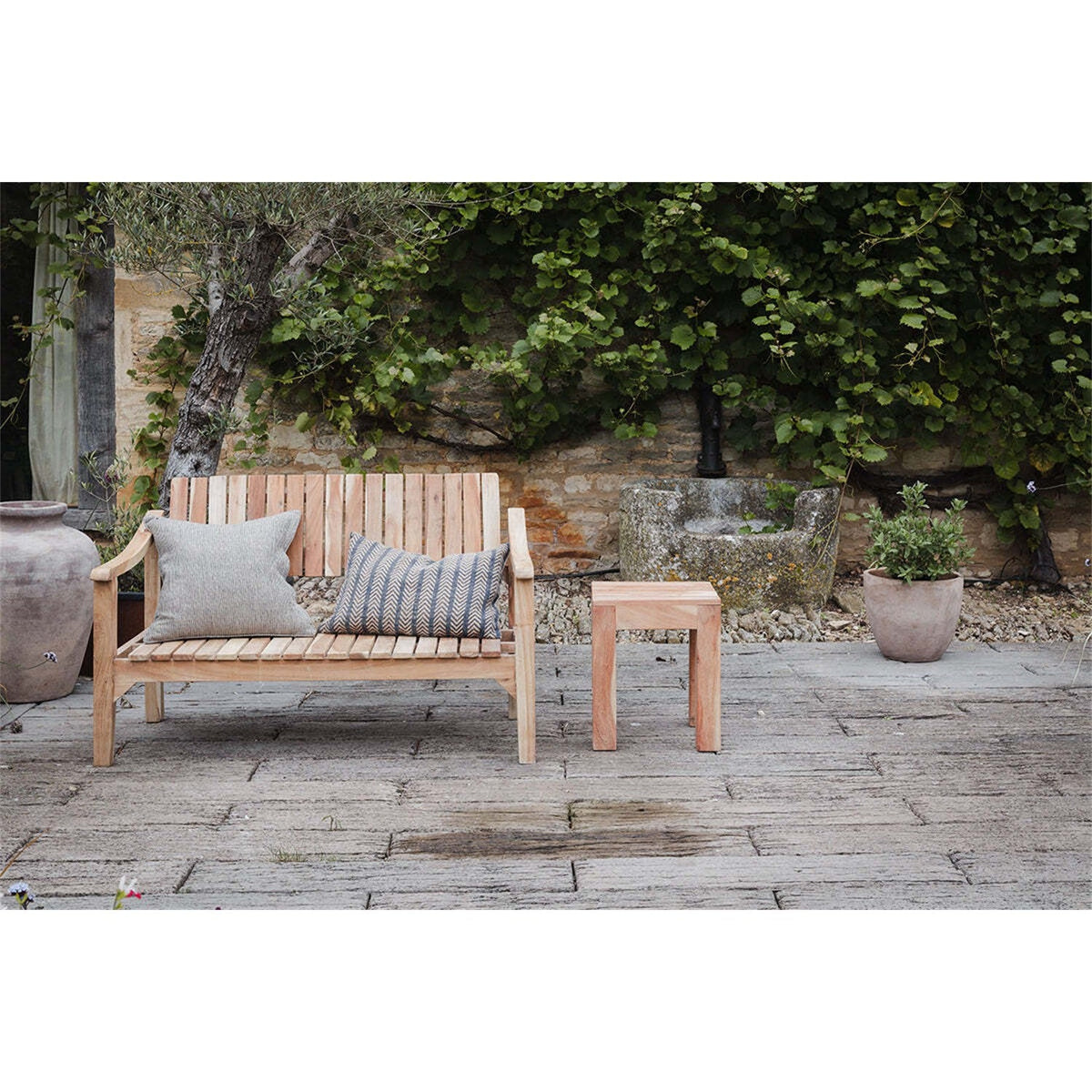 Anbarasi Acacia Slatted Garden Side Table - Natural