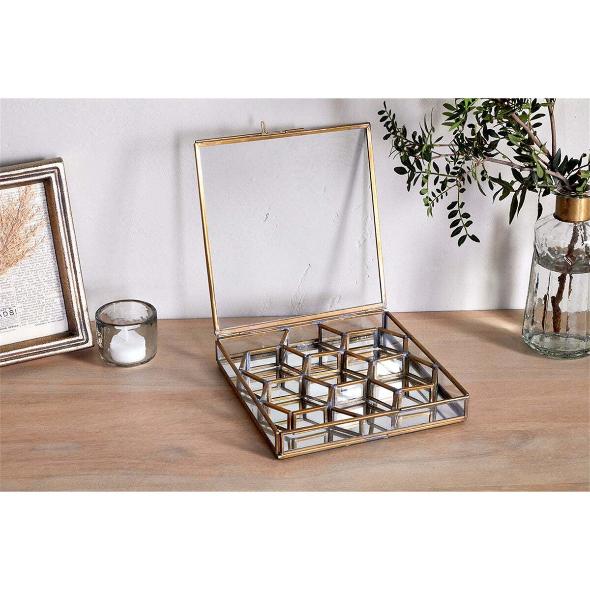 Bequai Small Glass Jewellery Box - Antique Brass