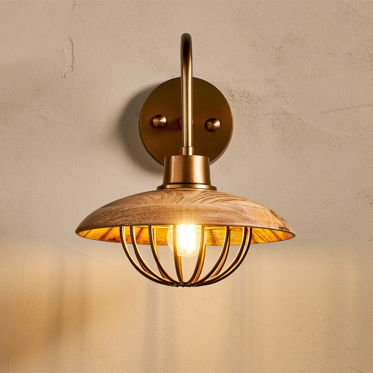 Chakai Mango Wood Wall Light - Natural & Antique Brass