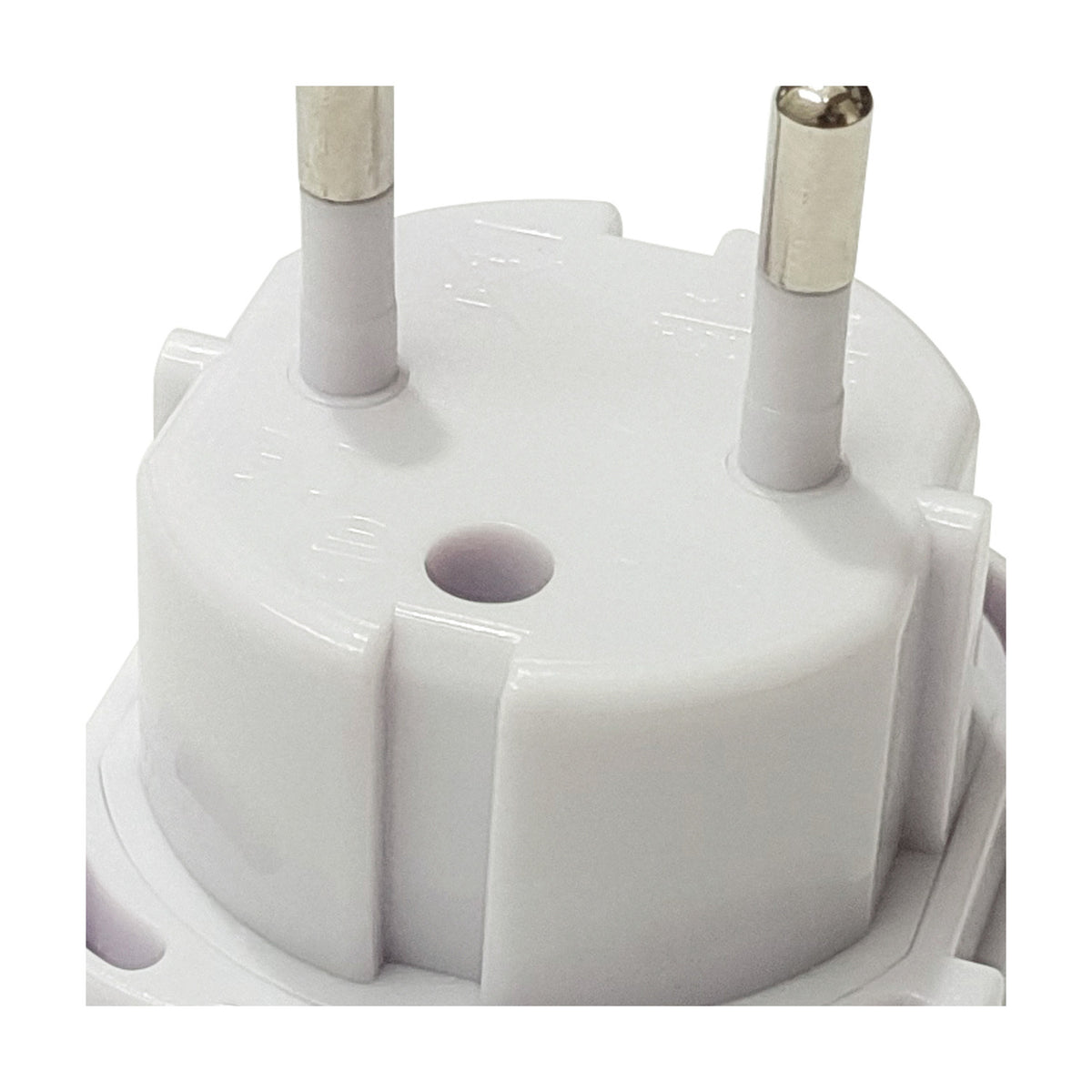 Additions 3A Plug Adaptor 4.5mm Long - White