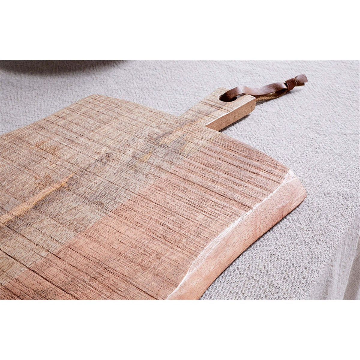 Embe Large Wooden Chopping Board - Natural
