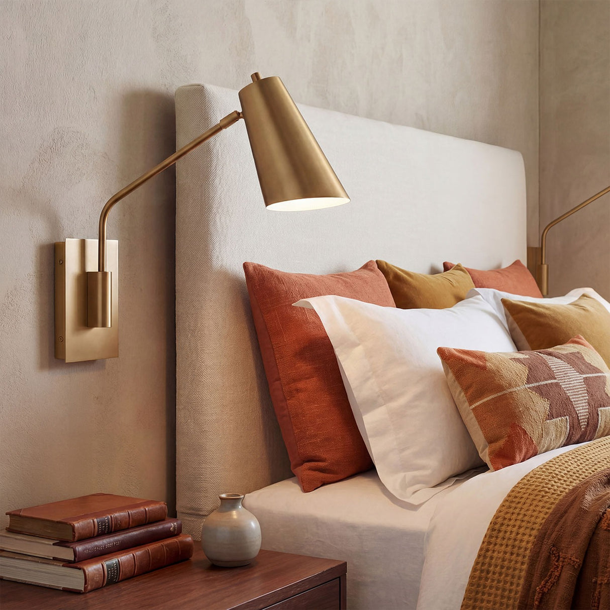Bray 1 Light Wall Light - Lacquered Brass