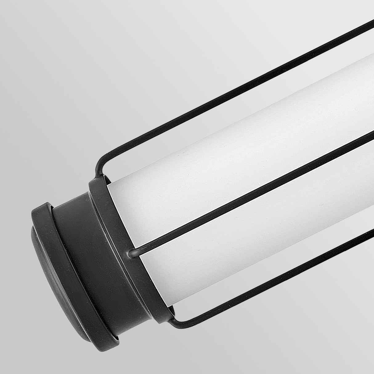 Saylor Medium Wall Light - Matt Black