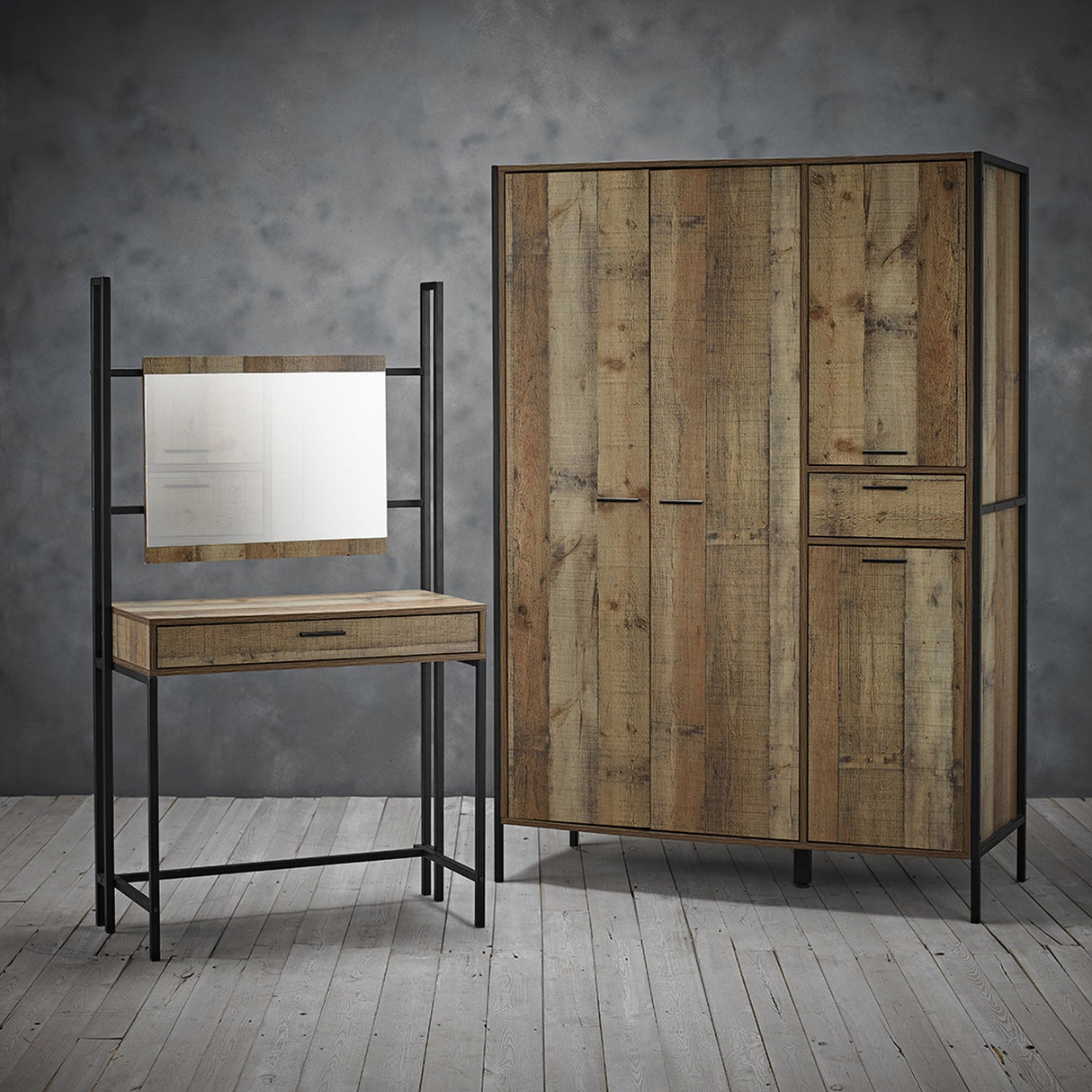 Hoxton 2 Door Wardrobe - Wood
