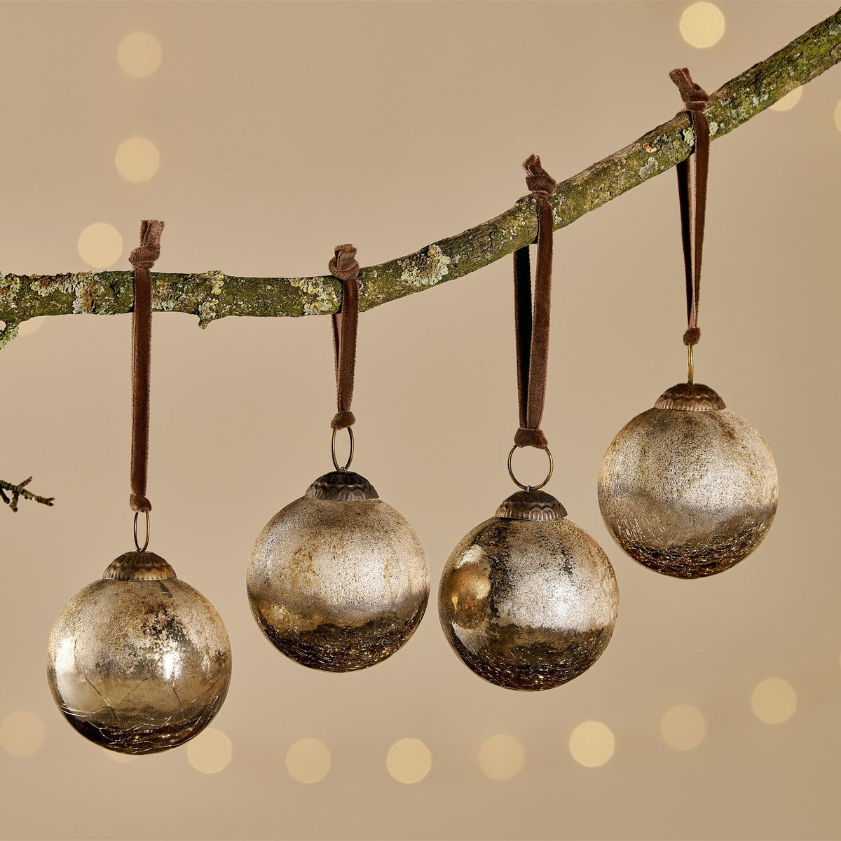 Konara Glass Baubles - Gold Crackle - Set of 4