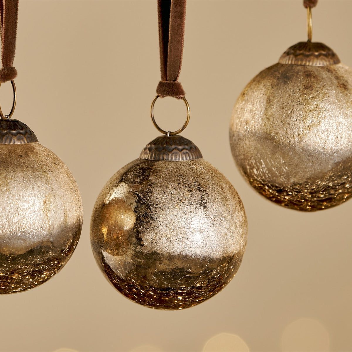 Konara Glass Baubles - Gold Crackle - Set of 4