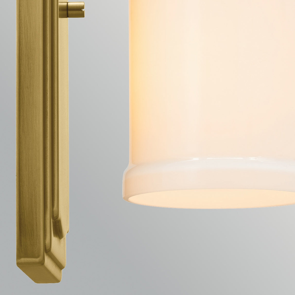 Vetivene 1 Light Wall Light - Natural Brass