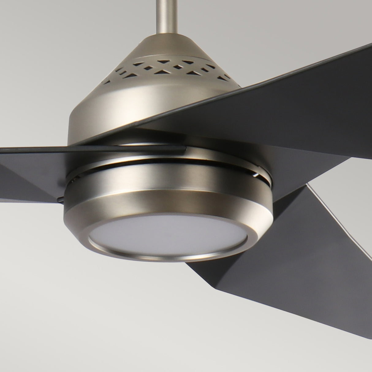 Jade 60in Ceiling Fan with Light - Antique Pewter