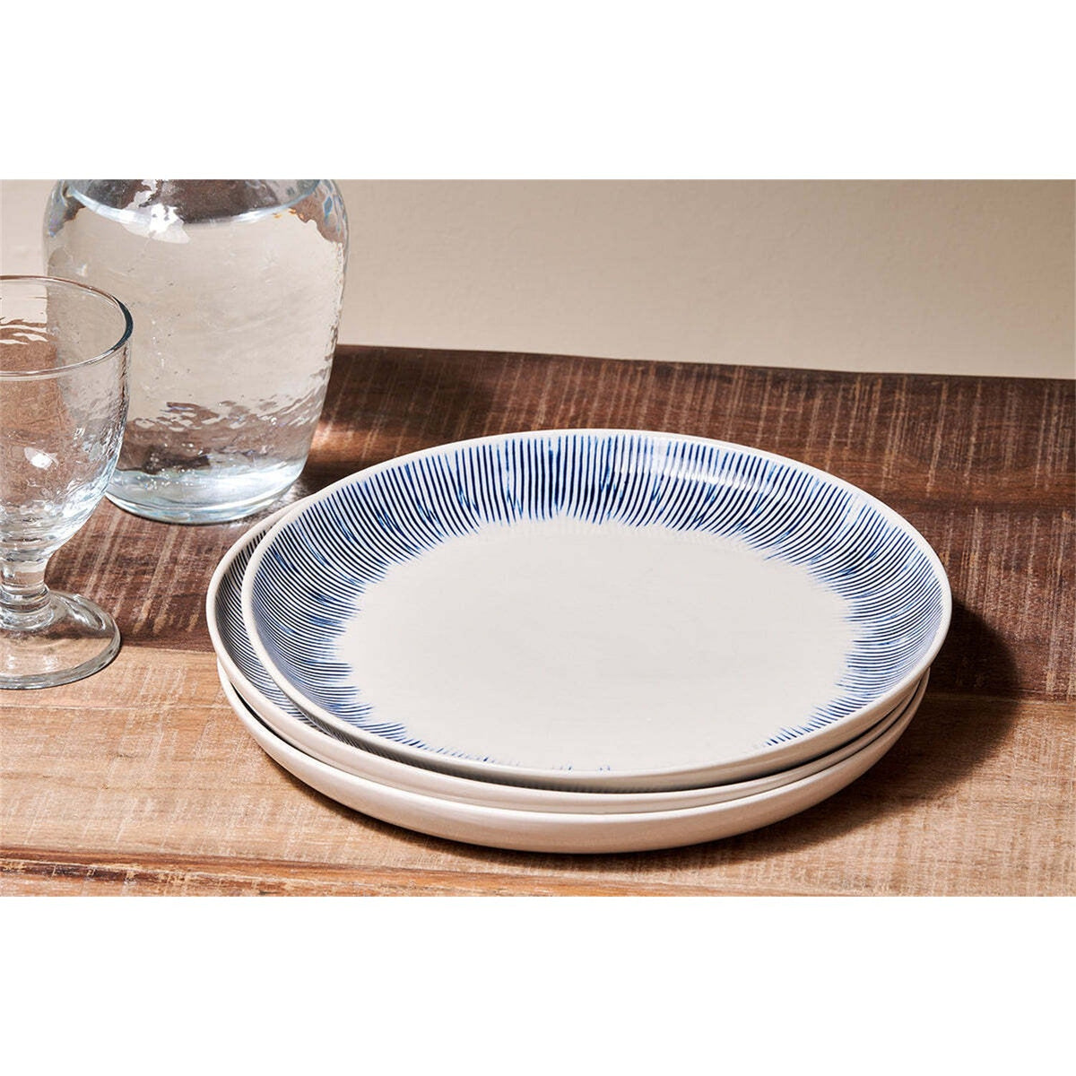 Karuma Ceramic Dinner Plate - Blue & White