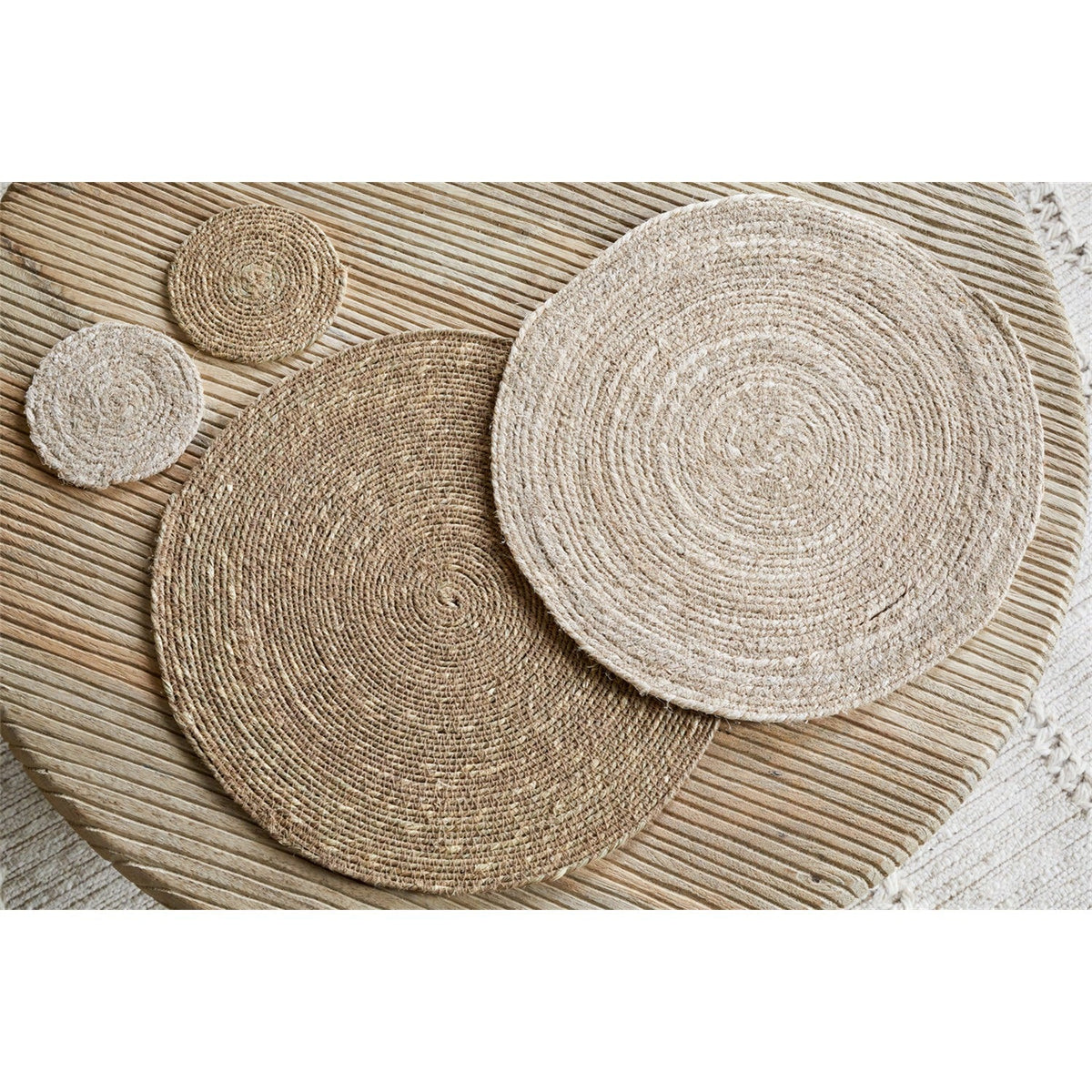 Keso Round Woven Placemats - Brown - Set of 4