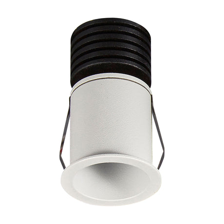 Guincho recessed spotlight in sand white aluminium with black finned heat sink, round trim, and narrow beam, shown on a plain white background.