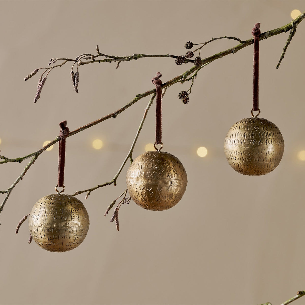 Manya Hammered Round Baubles - Brass - Set of 3