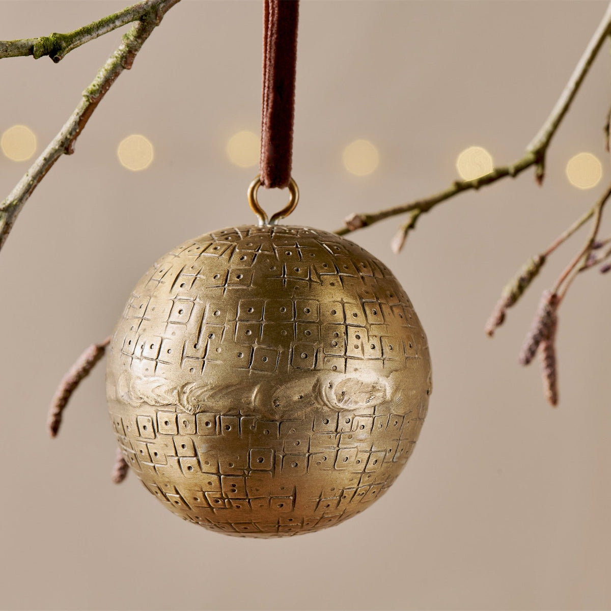 Manya Hammered Round Baubles - Brass - Set of 3