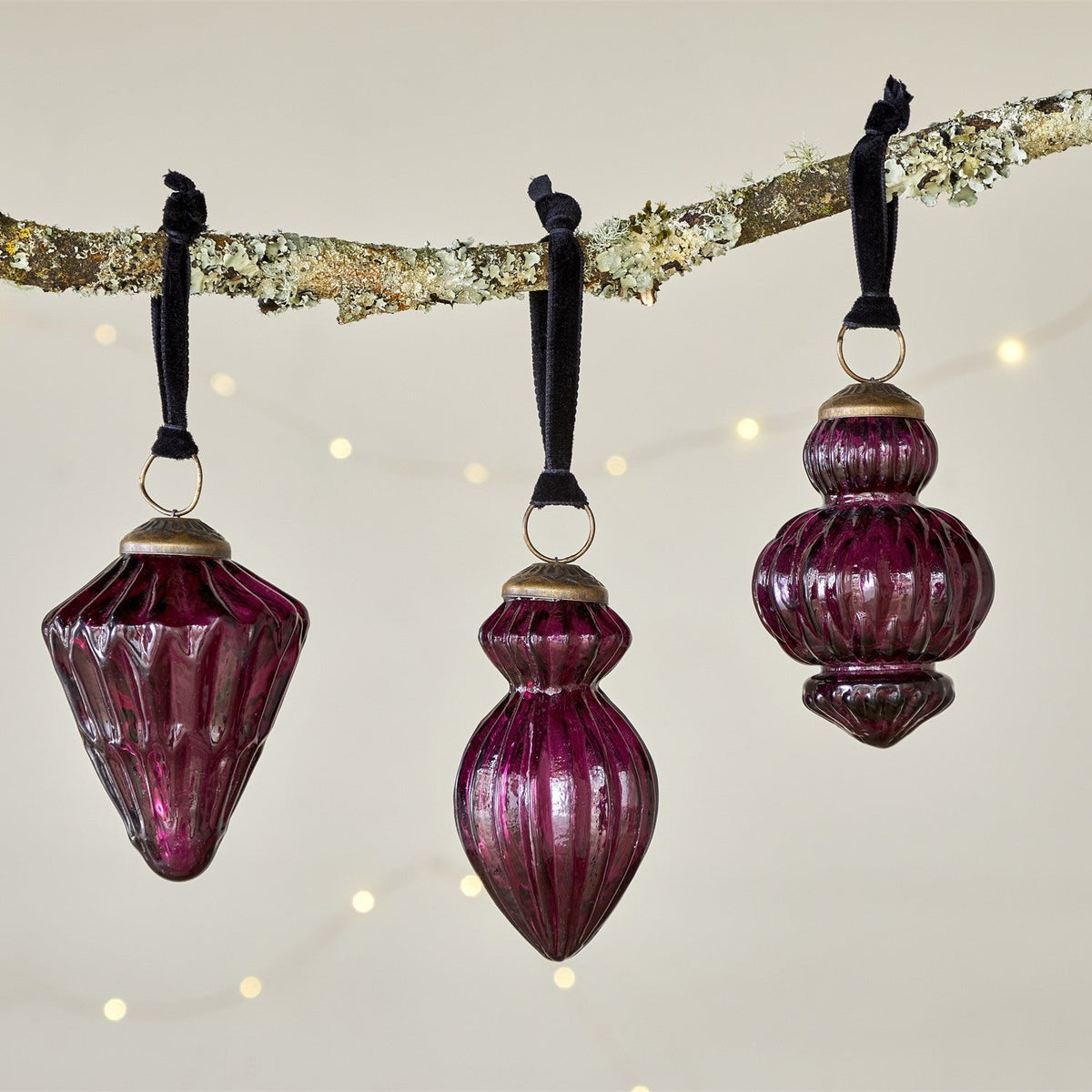 Manipur Ribbed Glass Baubles - Ruby - Set of 3