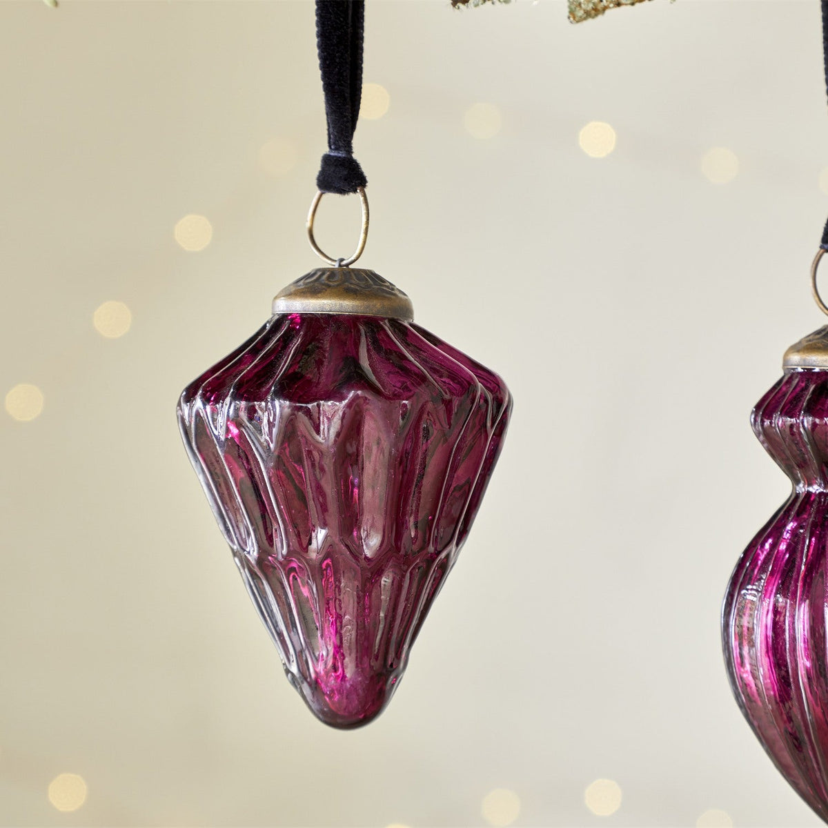 Manipur Ribbed Glass Baubles - Ruby - Set of 3