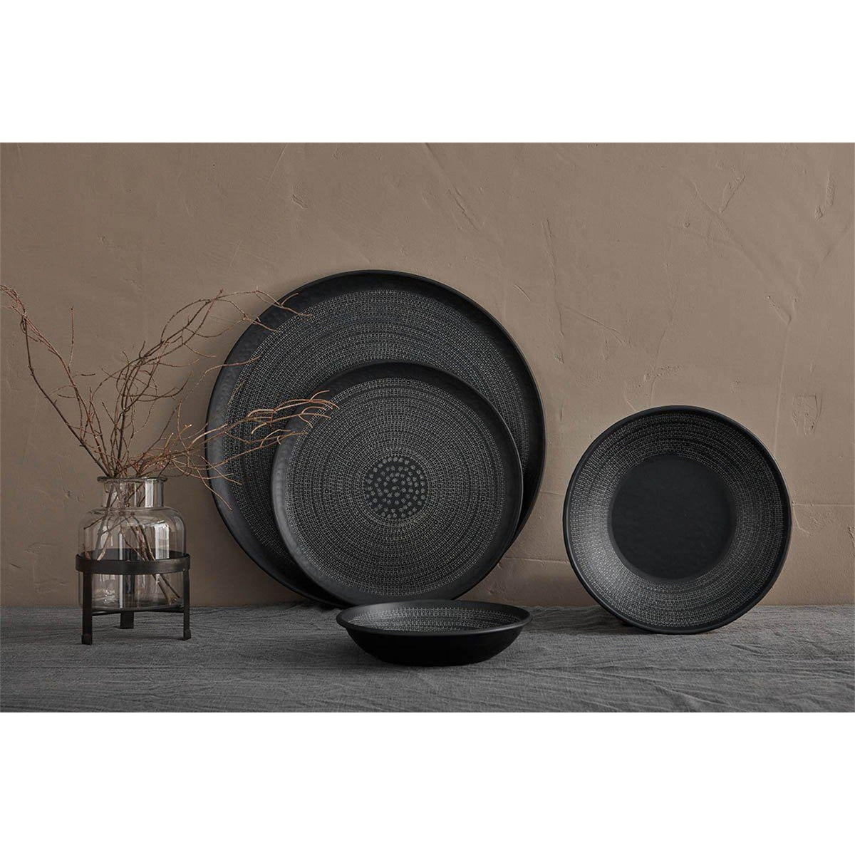 Mahika Small Etched Aluminium Tray - Black