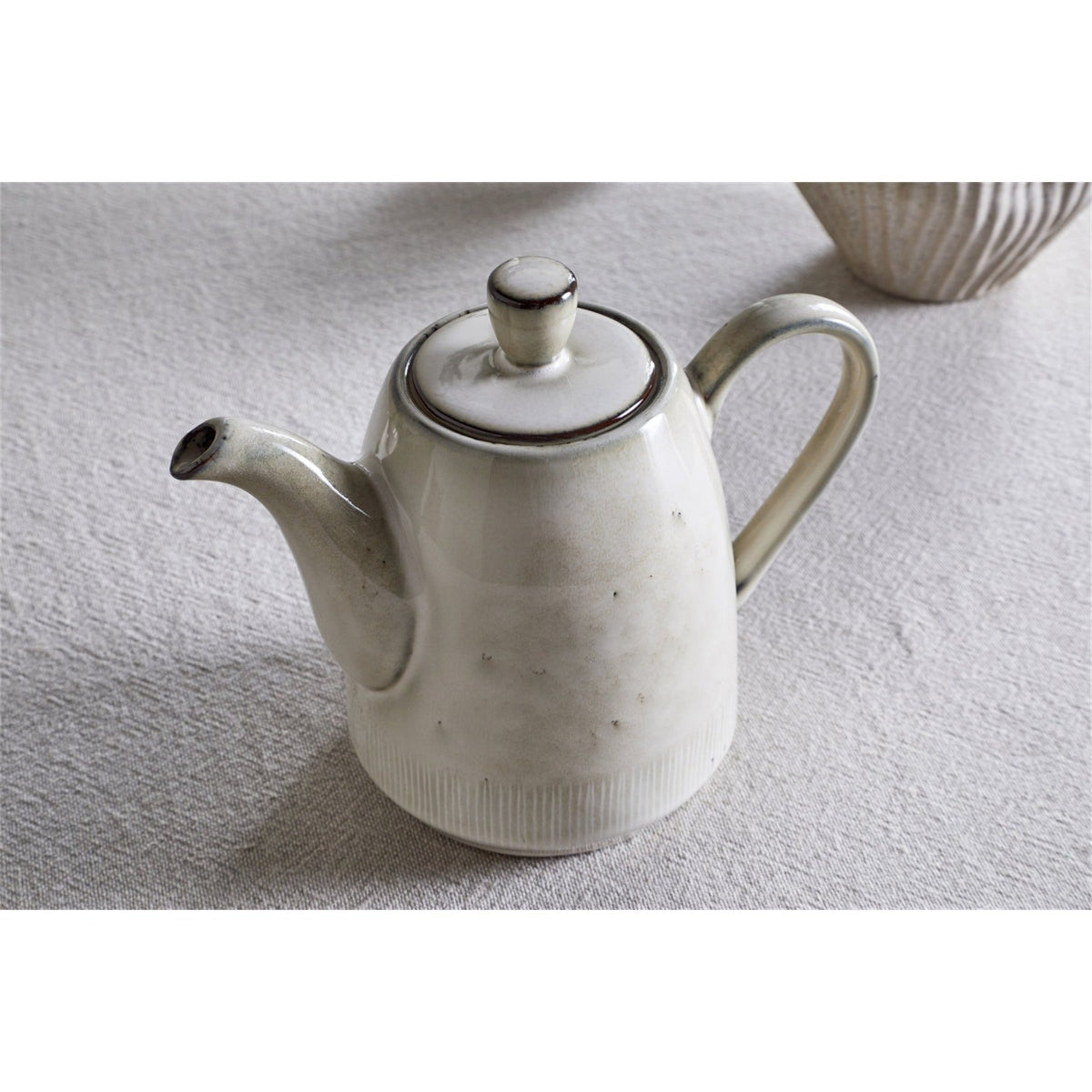 Malia Teapot - Cream