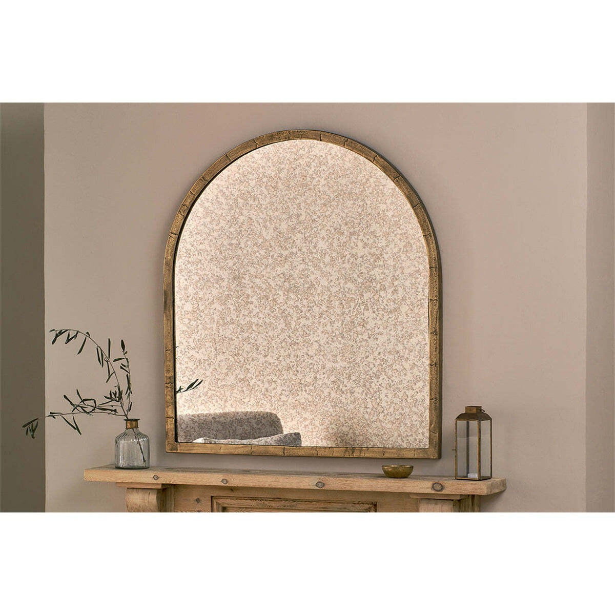 Murwara Antique Glass Arched Wall Mirror - Antique Brass