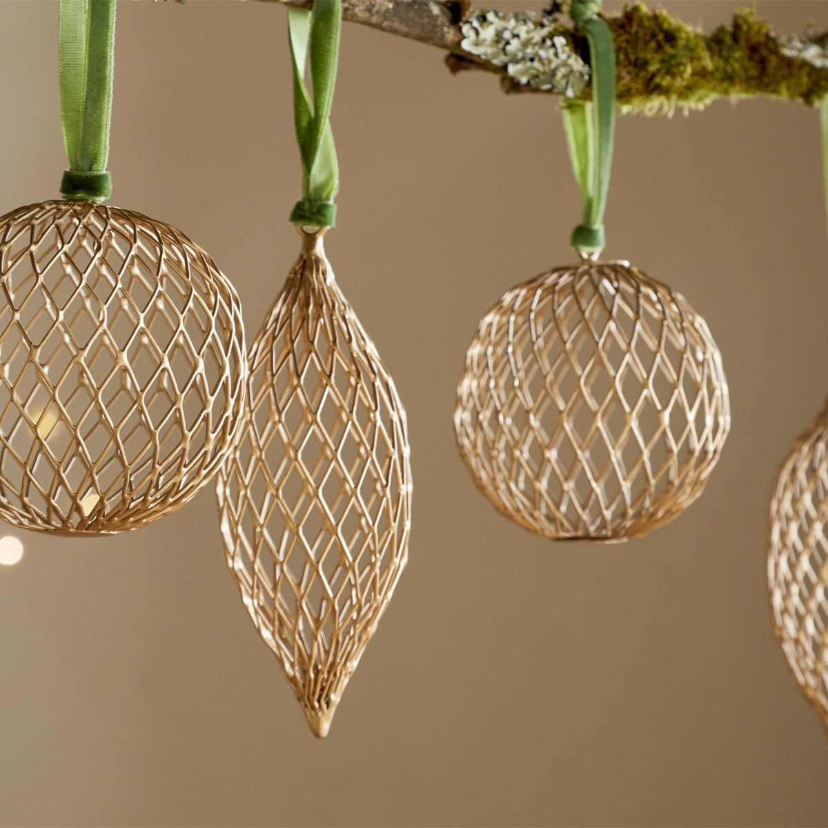 Nirav Wire Baubles - Brass - Set of 4