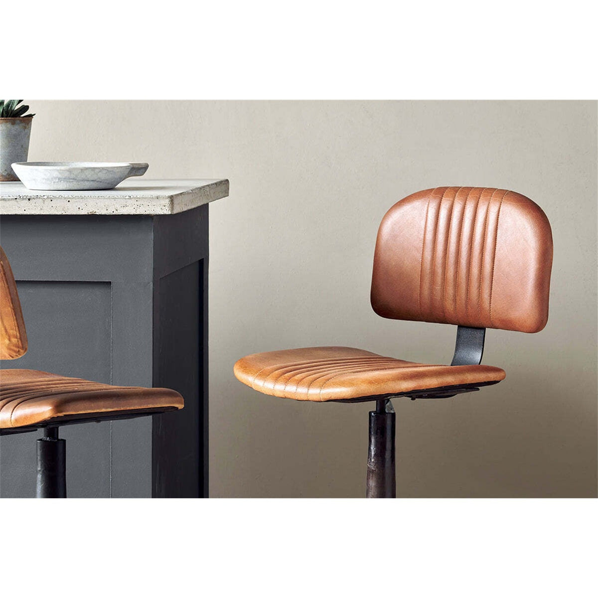 Narwana Leather Bar Stool - Aged Tan