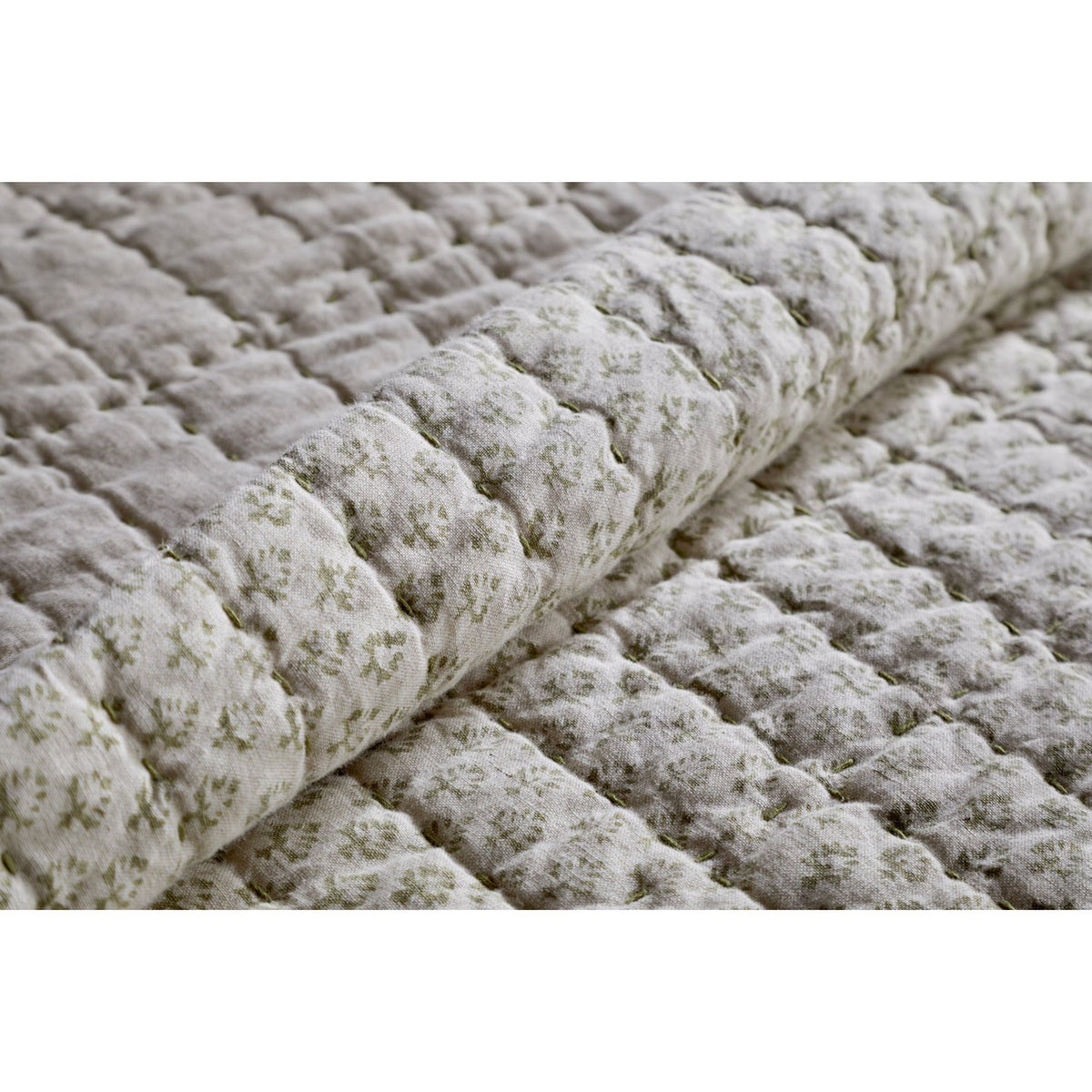 Peplu 220 x 140cm Quilted Bedspread - Sage Green