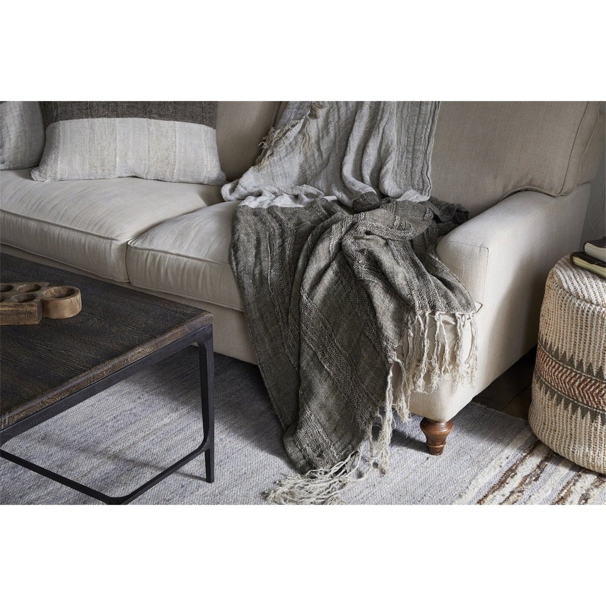 Munir 140 x 200cm Linen Throw - Charcoal