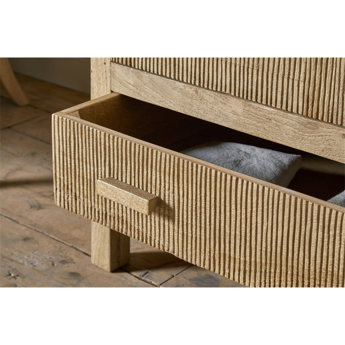 Vivan Grooved Wardrobe - Natural