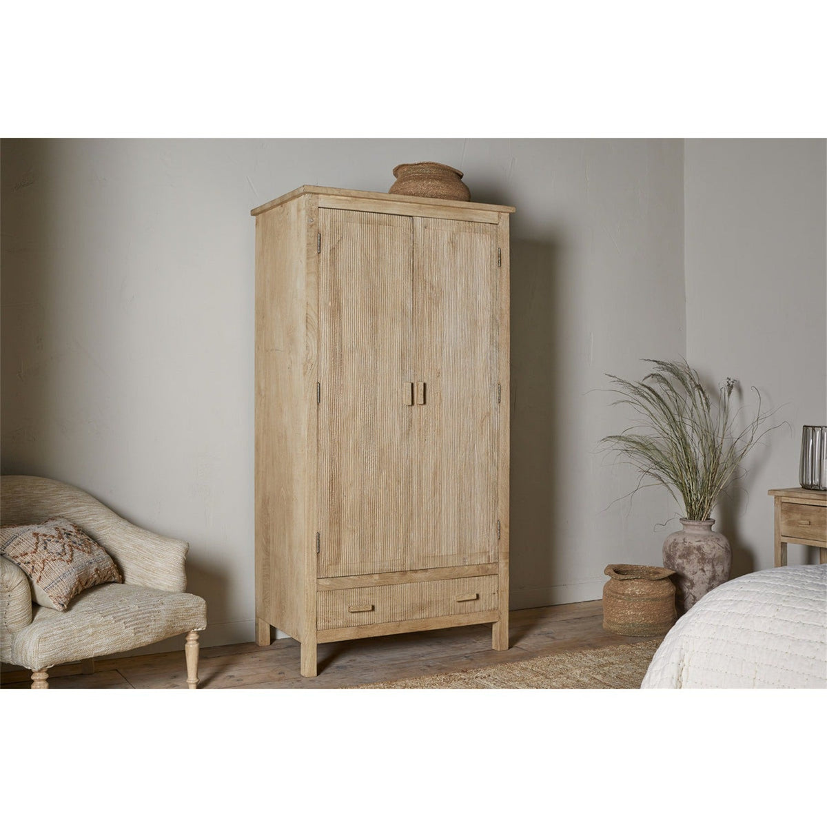 Vivan Grooved Wardrobe - Natural