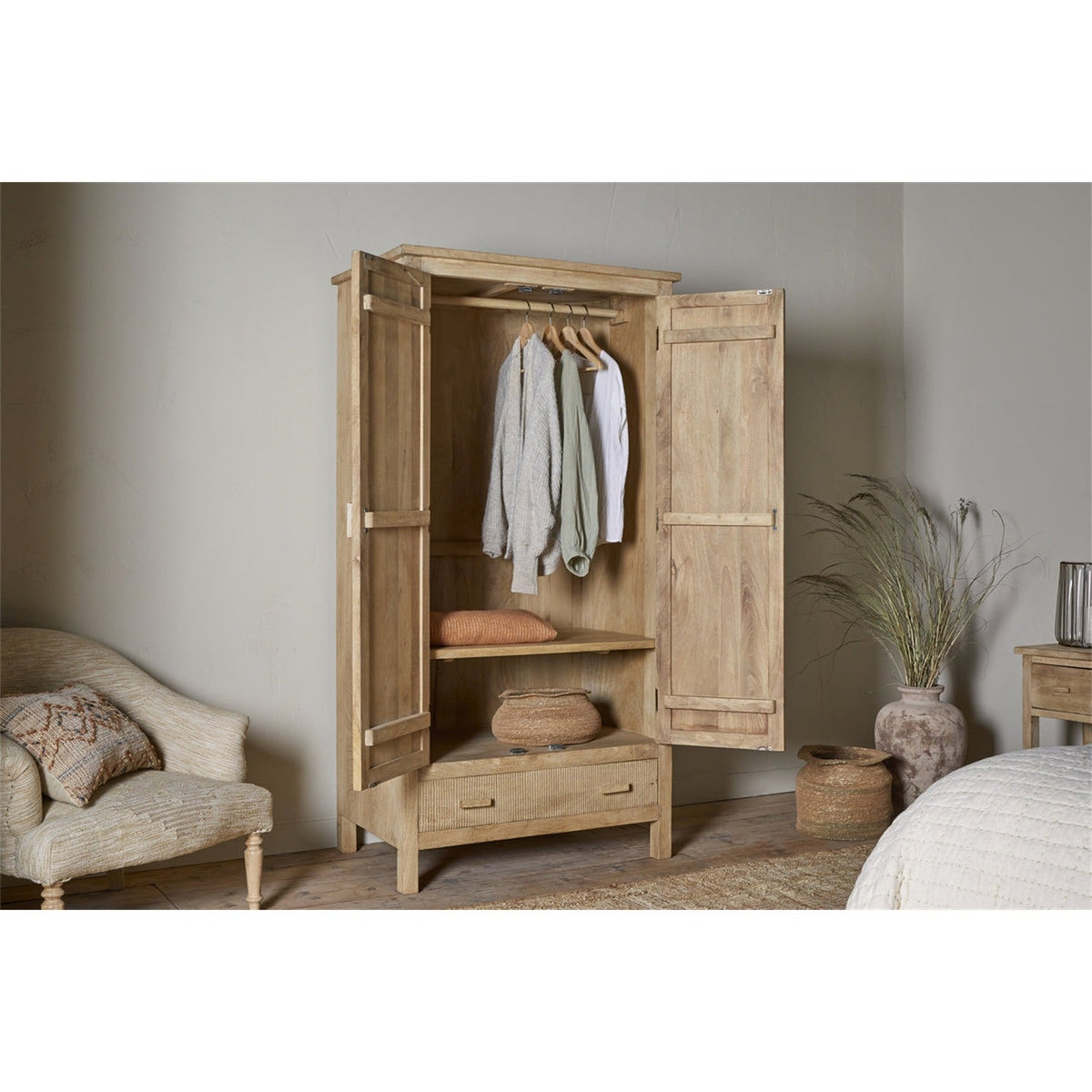 Vivan Grooved Wardrobe - Natural