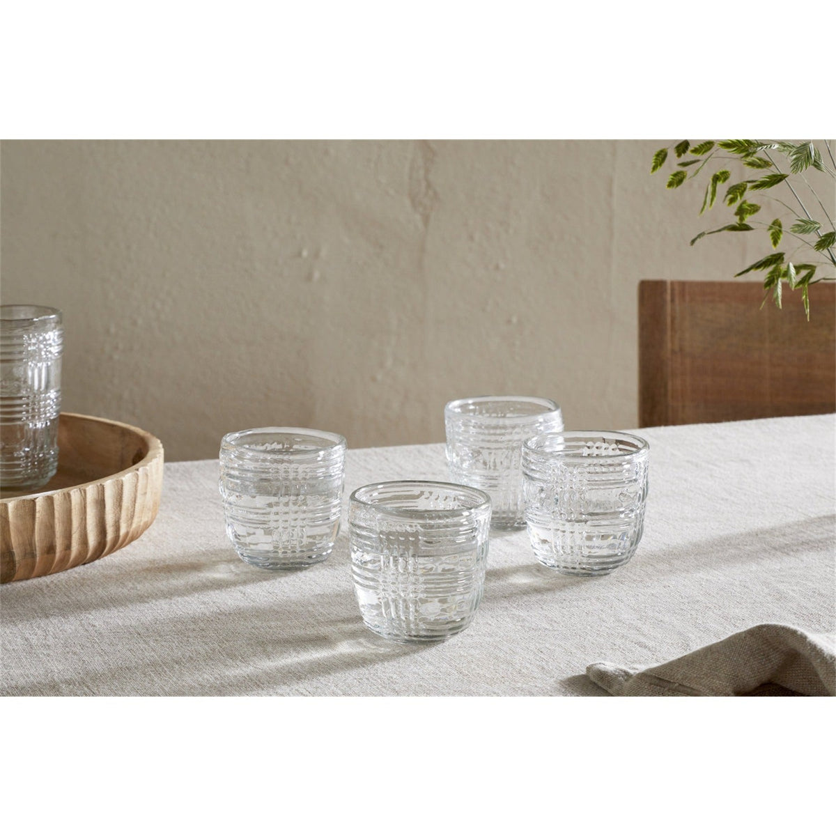 Kaanch Embossed Check Tumblers - Clear - Set of 4