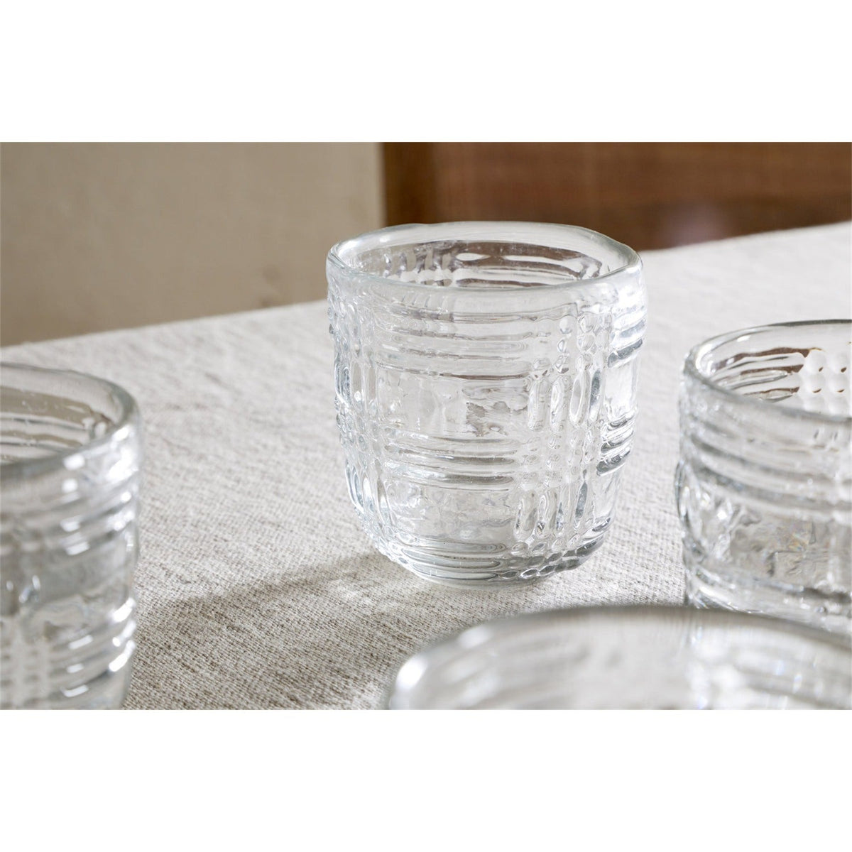 Kaanch Embossed Check Tumblers - Clear - Set of 4