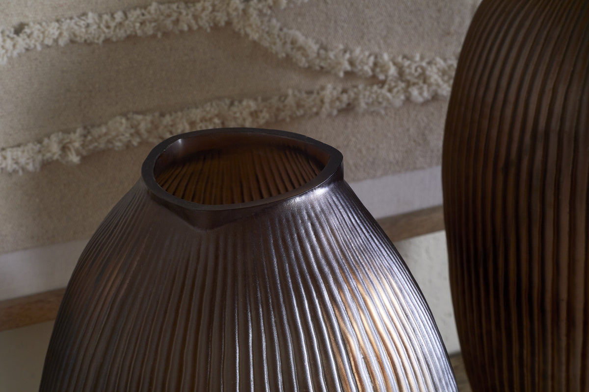 Linsy Small Ribbed Glass Vase - Smoke Brown