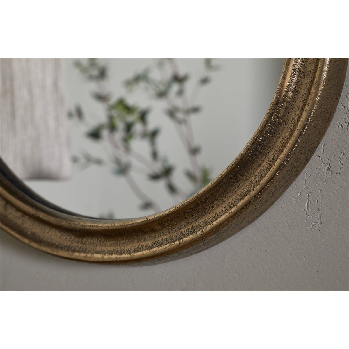 Mbwa Oval Wall Mirror - Antique Brass