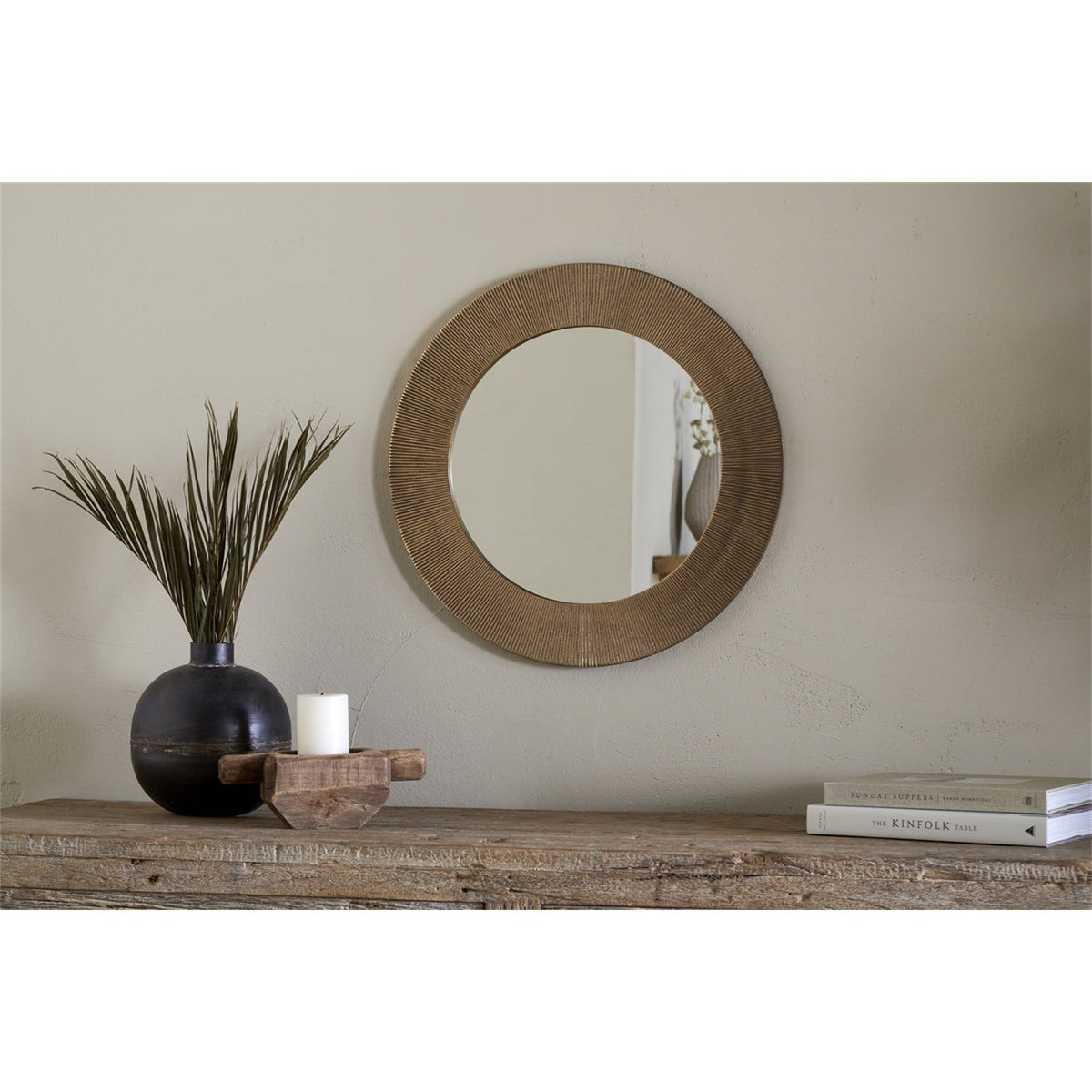 Putali Etched Round Wall Mirror - Antique Brass