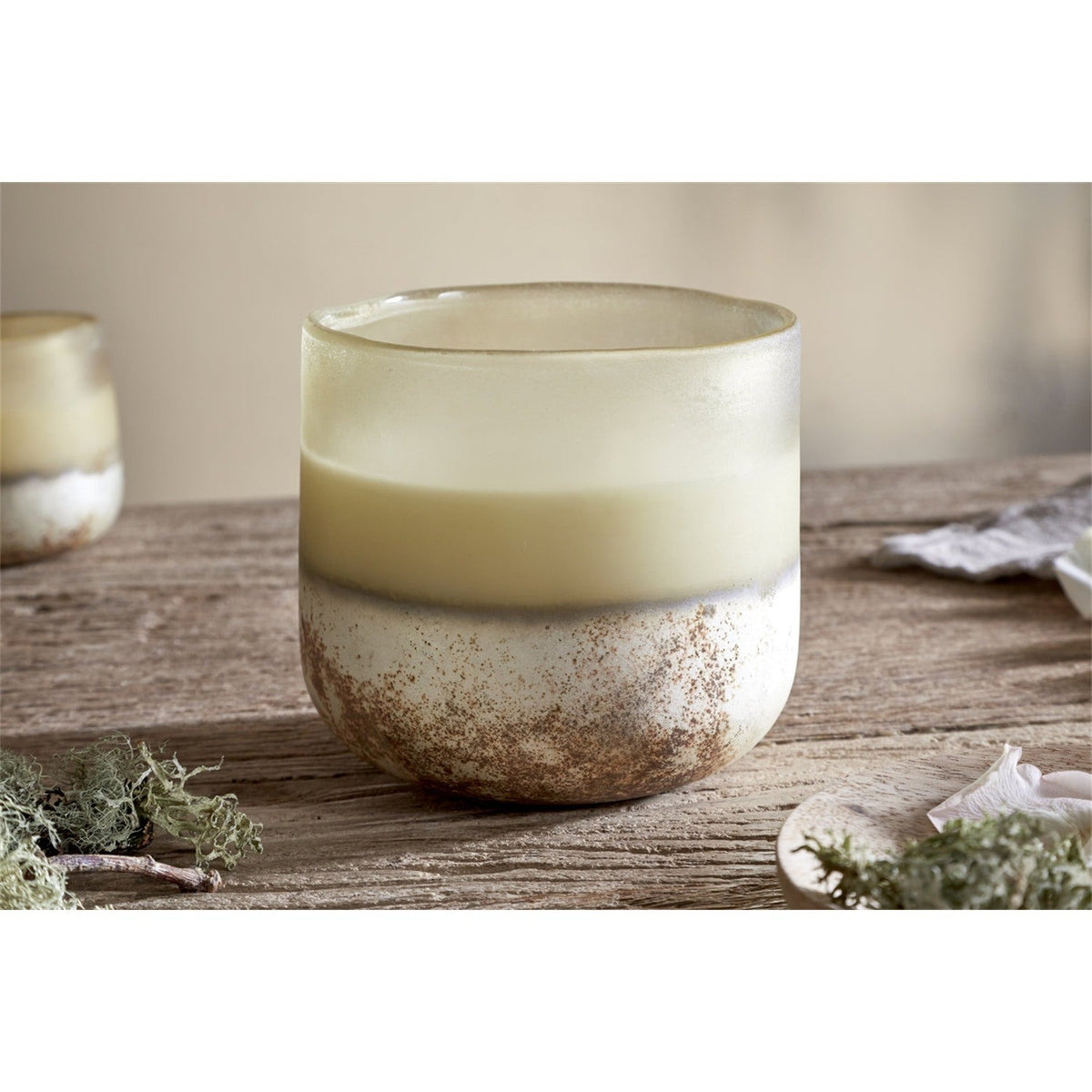 Oakmoss & Rose 3 Wick Scented Candle - Yellow