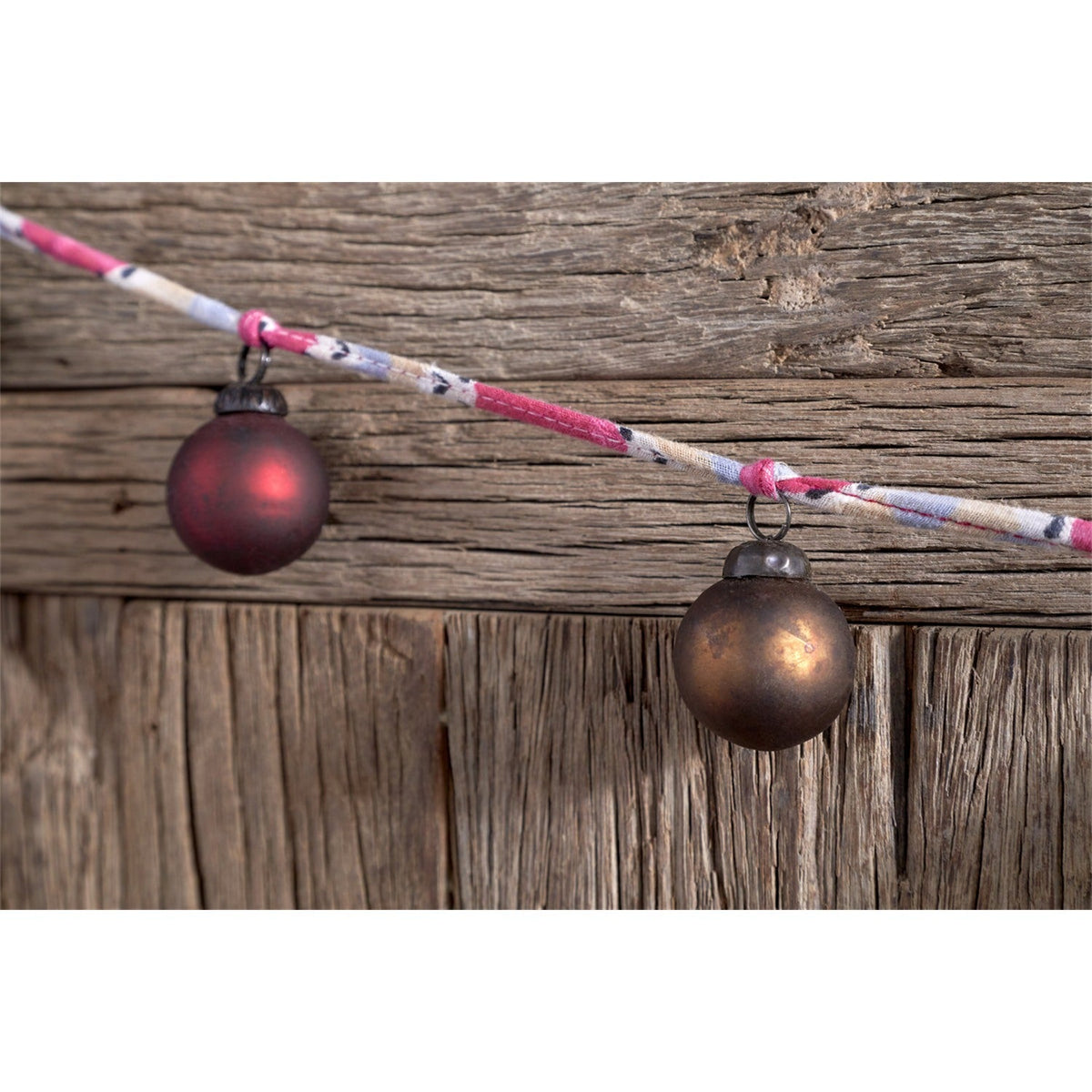 Oko 150cm Bauble Garland - Mixed Matt