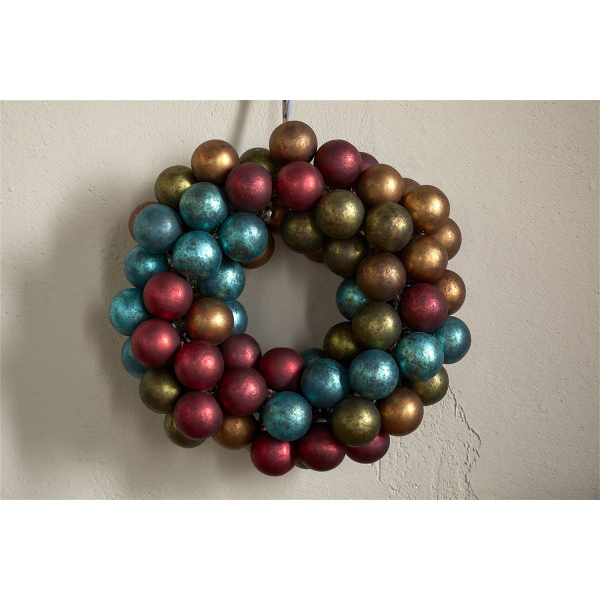 Oko Mini Bauble Christmas Wreath - Mixed Matt