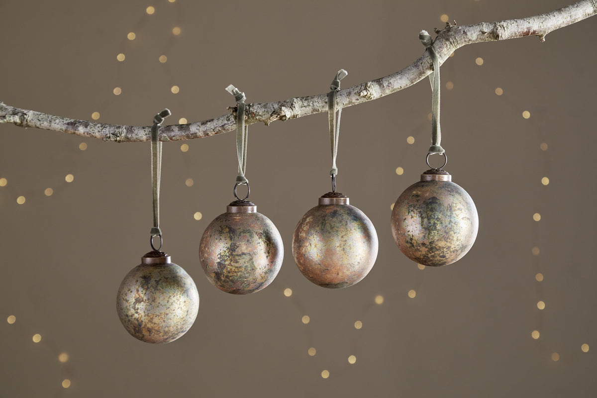 Mavu Baubles - Rustic Bronze & Green - Set of 4