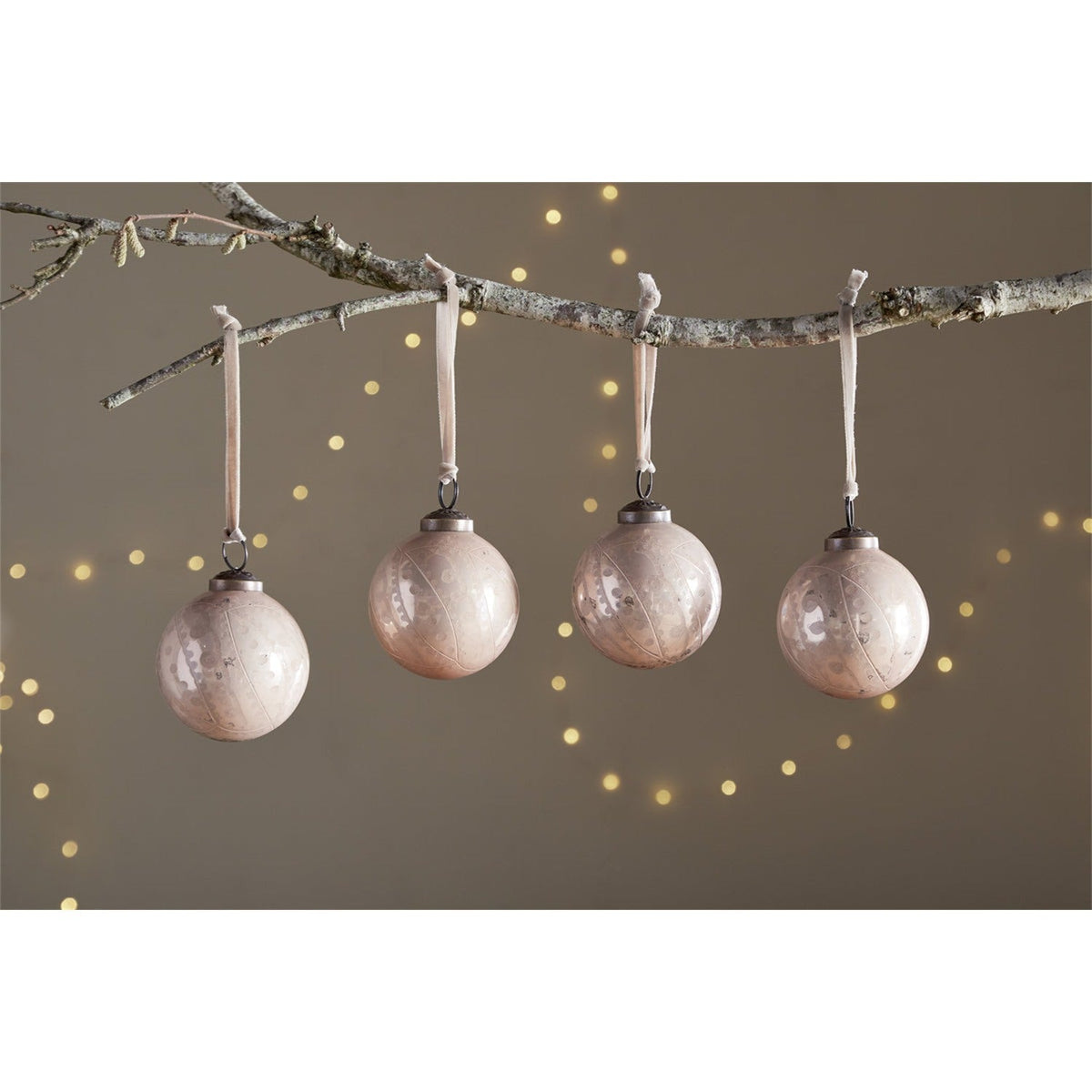 Kecci Etched Glass Baubles - Antique Pink - Set of 4