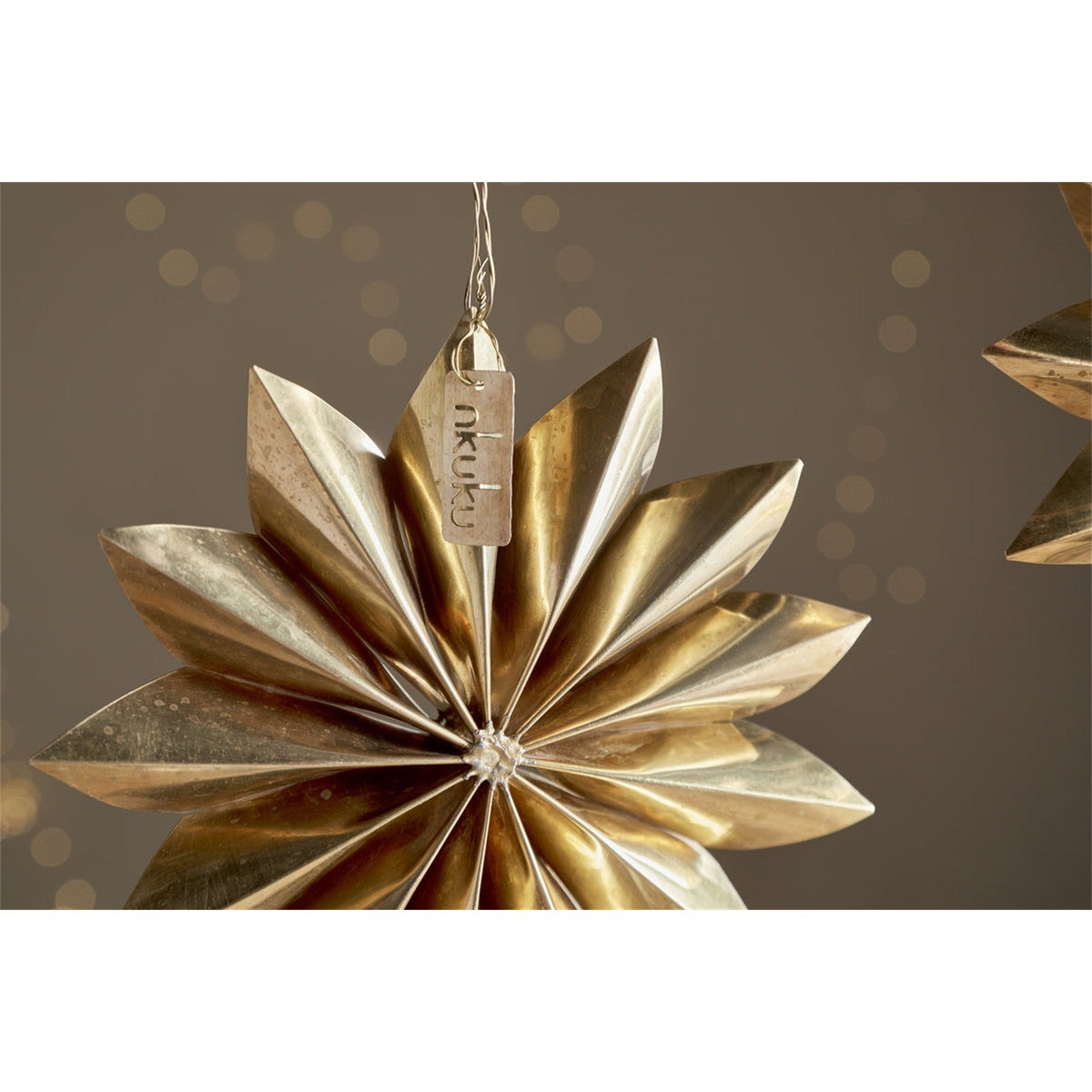 Amata Brass Star Baubles - Antique Brass - Set of 2