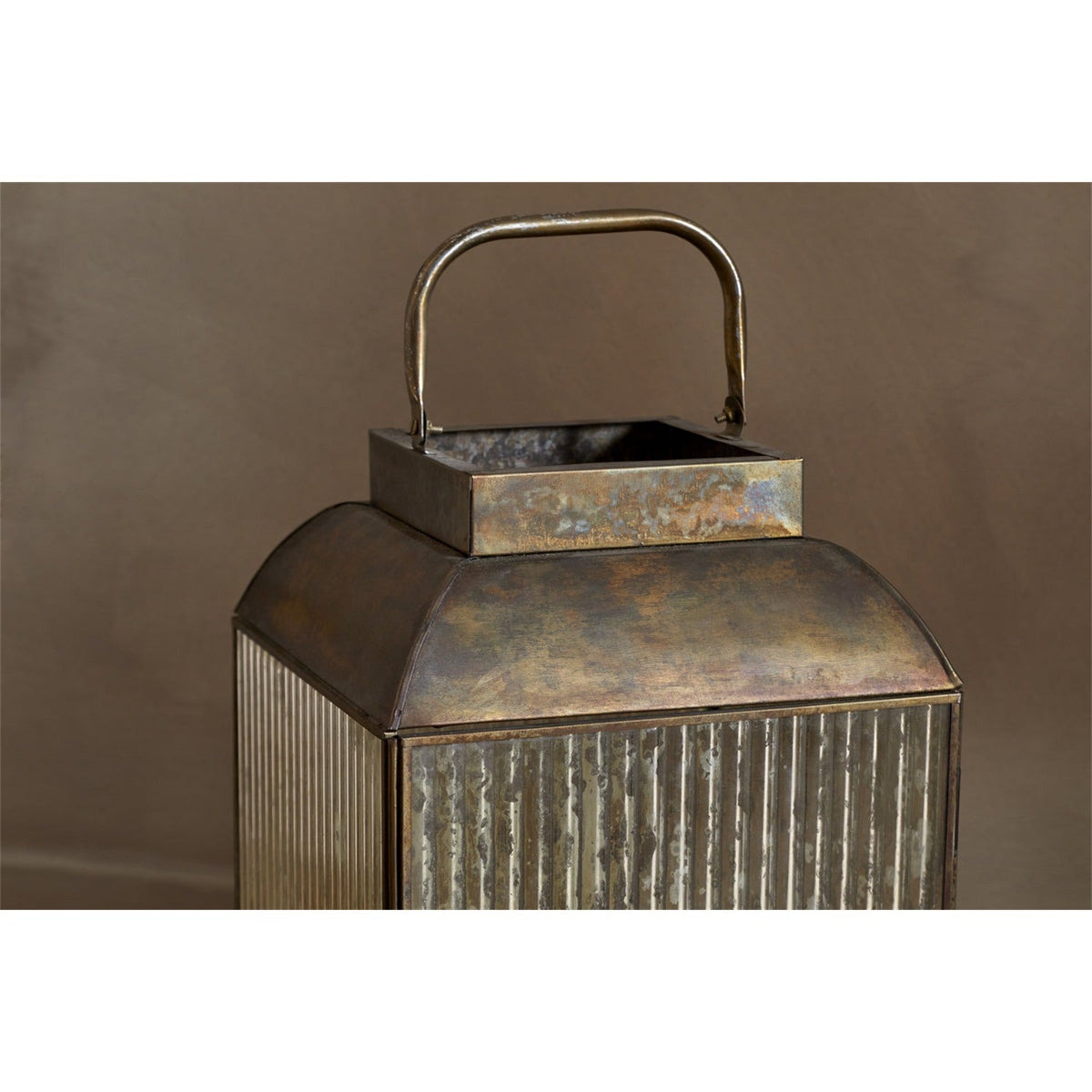 Ruala Ribbed Mercury Glass Lantern - Brass