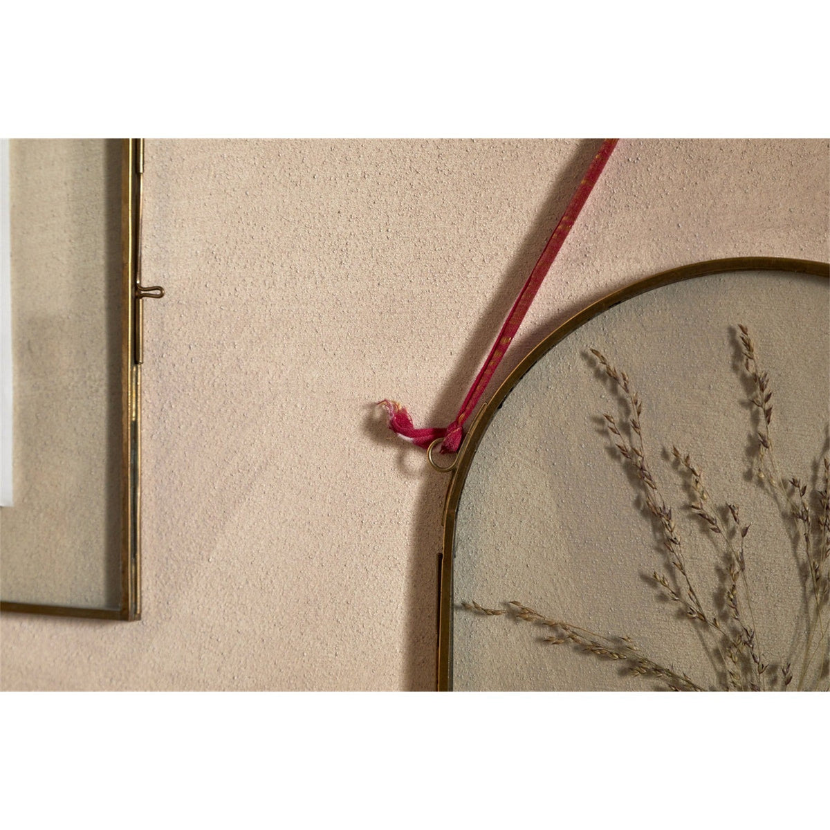 Kiko Extra Large Arch Photo Frame - Antique Brass