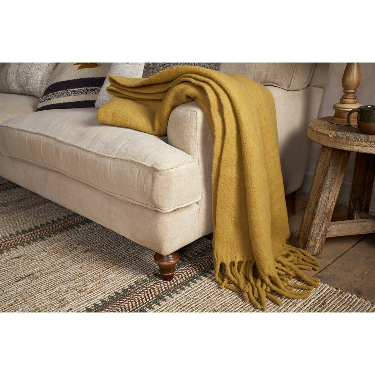 Velatu Fringed Merino Wool Throw - Ochre